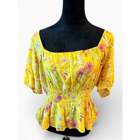 Sofia Jeans by Sofia Vergara Tops - Sofia Jeans by Sofia Vergara Yellow Floral‎ Smocked Peplum Top Women's XL